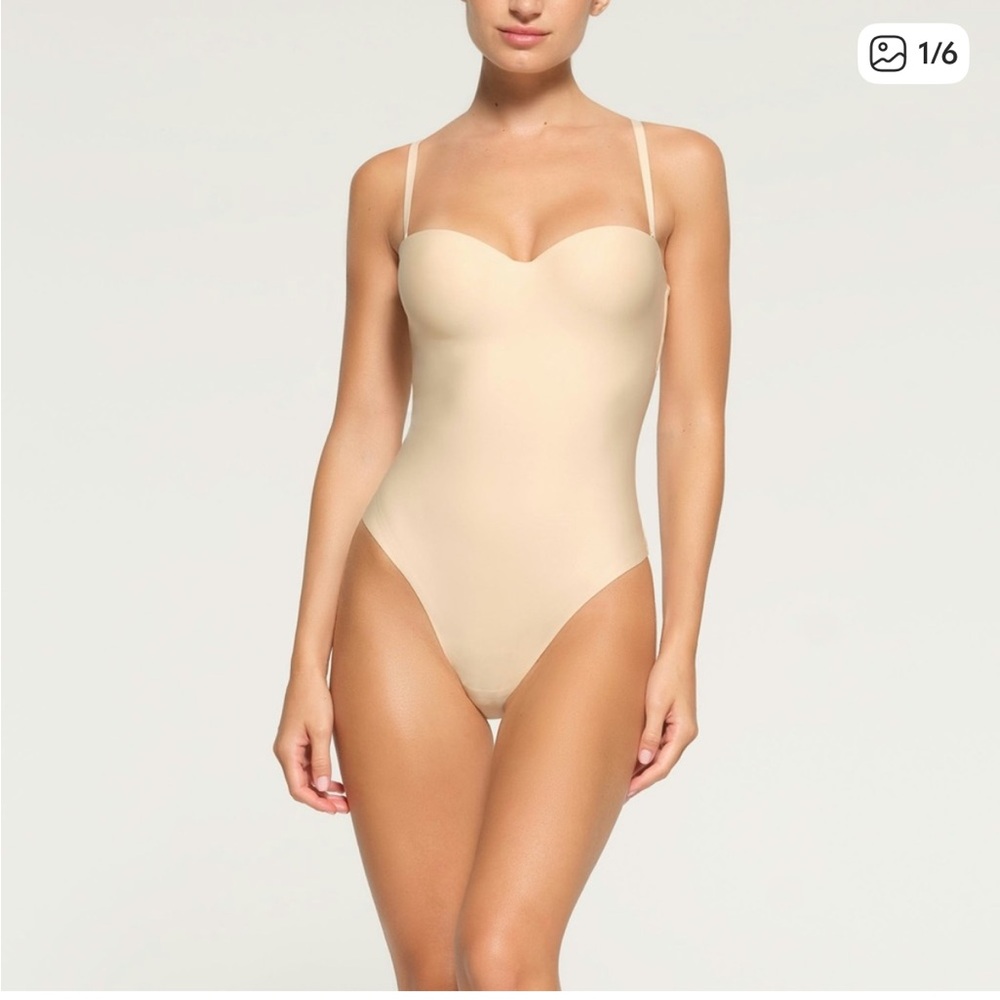 SKIMS BODY MOLDED UNDER WIRE BODYSUIT Sand NWT